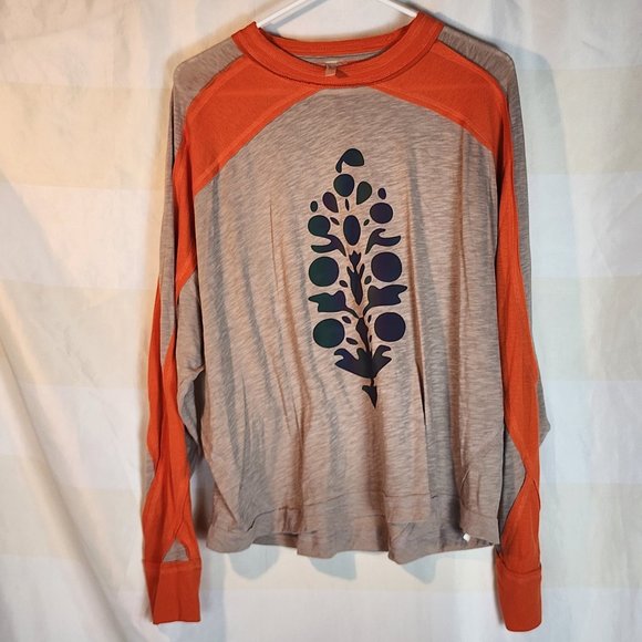FP Movement by Free People Tops - FP Movement Free People Tan Orange Piping Long Slv Iridescent Oversize Tee Sz S